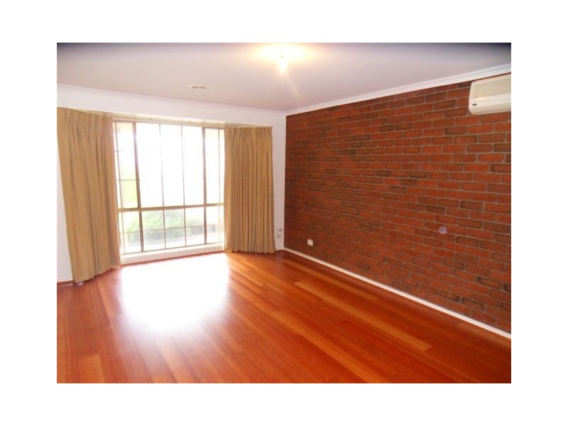 2/65 David Street, Altona VIC 3018