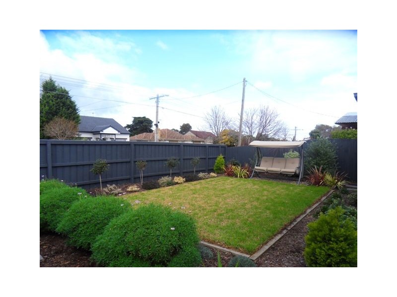 1/43 Galvin Street, Altona VIC 3018