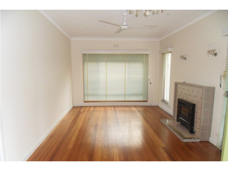94D Blyth Street, Altona VIC 3018