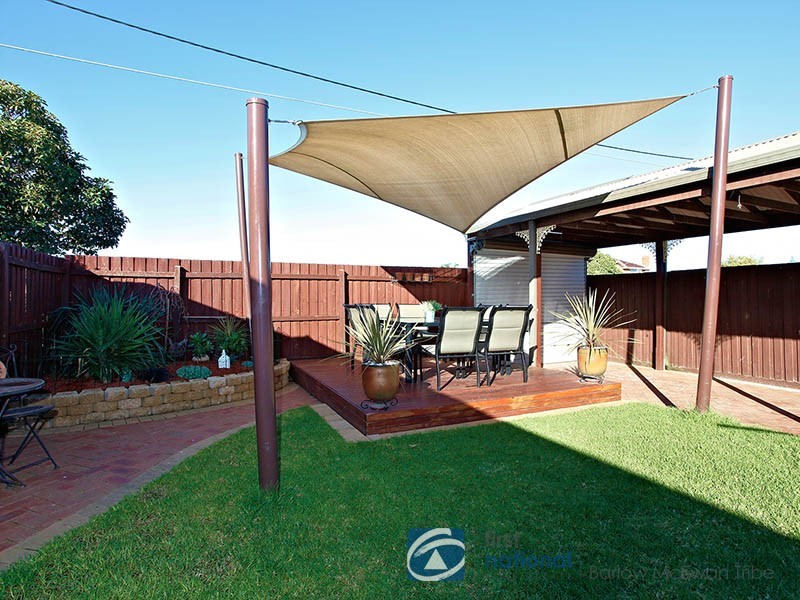 14 Trafalgar Avenue, Altona Meadows VIC 3028