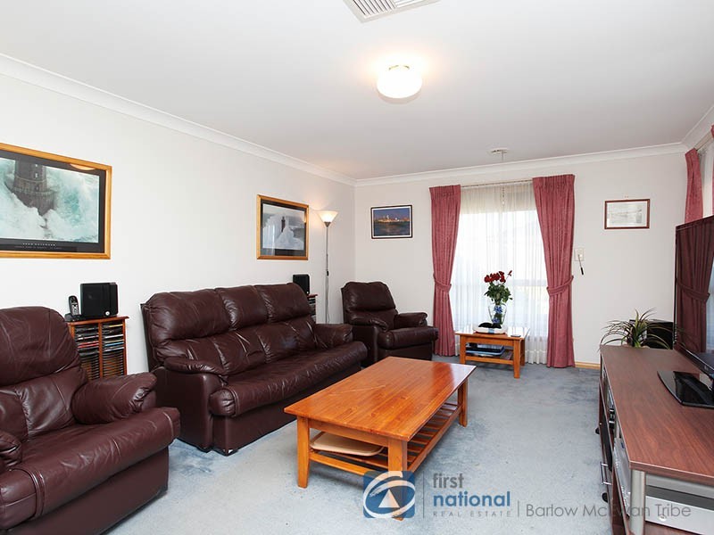 7 Douglas Court, Altona Meadows VIC 3028