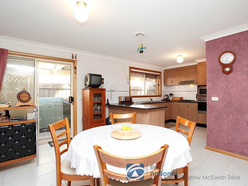 7 Douglas Court, Altona Meadows VIC 3028