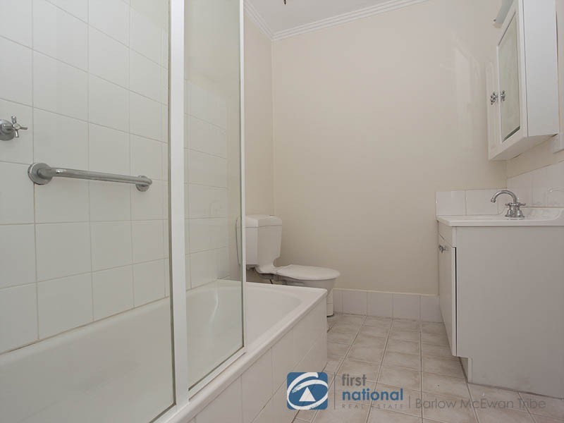 11 Central Avenue, Altona VIC 3018