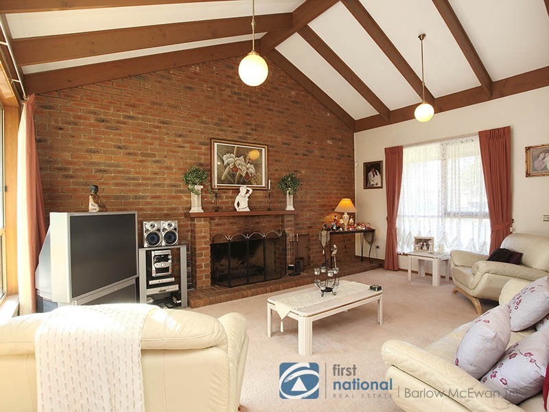 17 Romawi Street, Altona VIC 3018