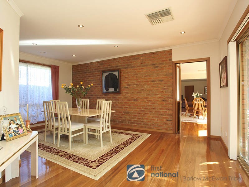 17 Romawi Street, Altona VIC 3018