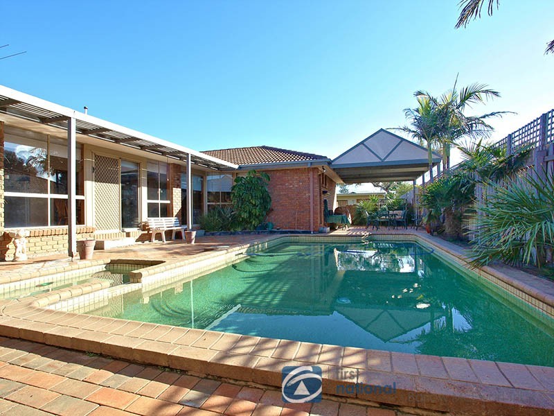 17 Romawi Street, Altona VIC 3018