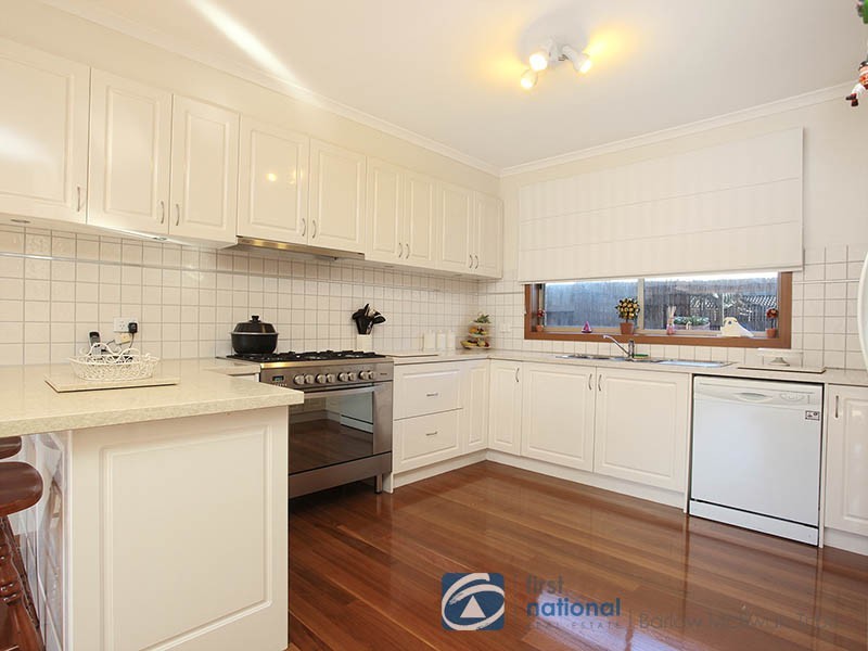 17 Romawi Street, Altona VIC 3018