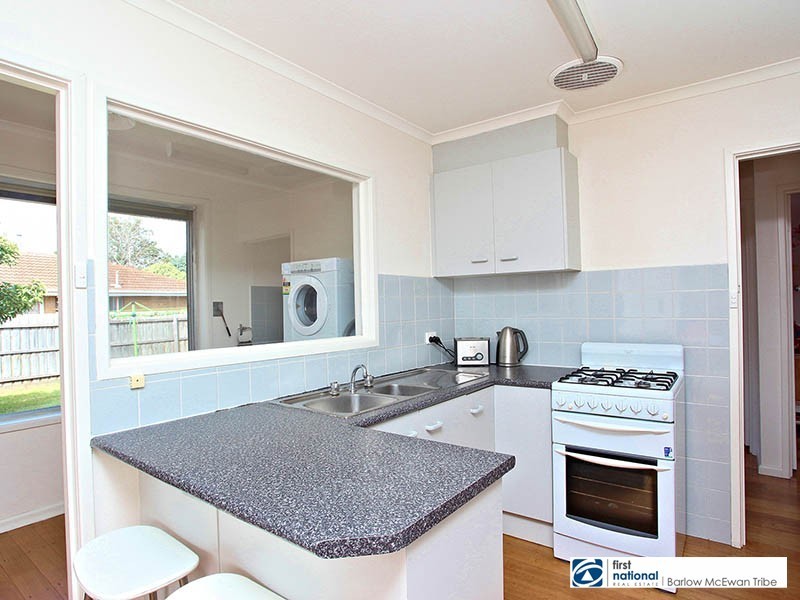 24 Hammond Street, Altona VIC 3018