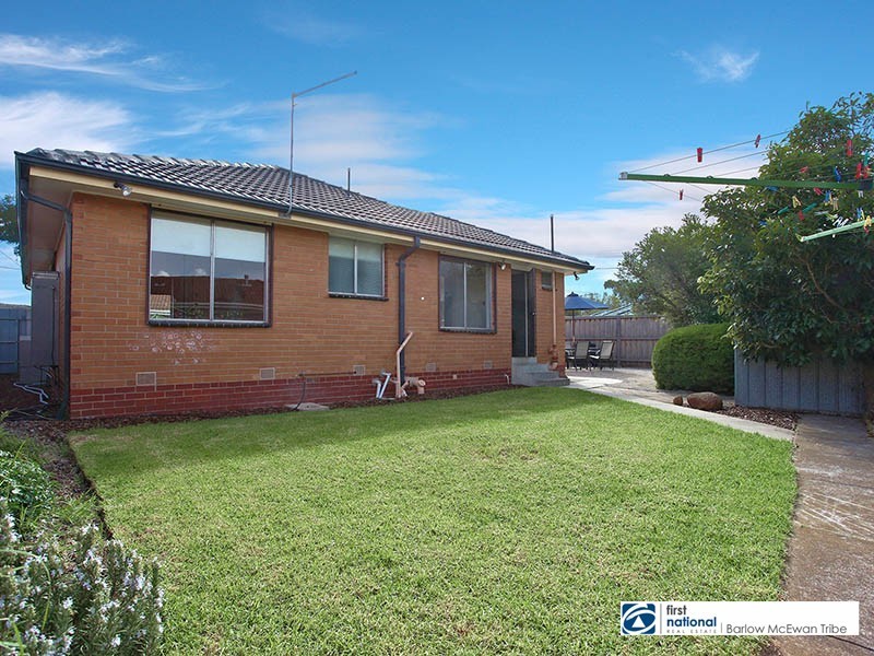 24 Hammond Street, Altona VIC 3018