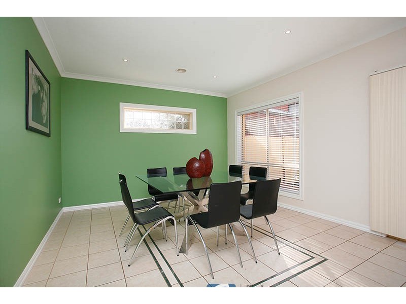 2 Jesse Court, Altona Meadows VIC 3028