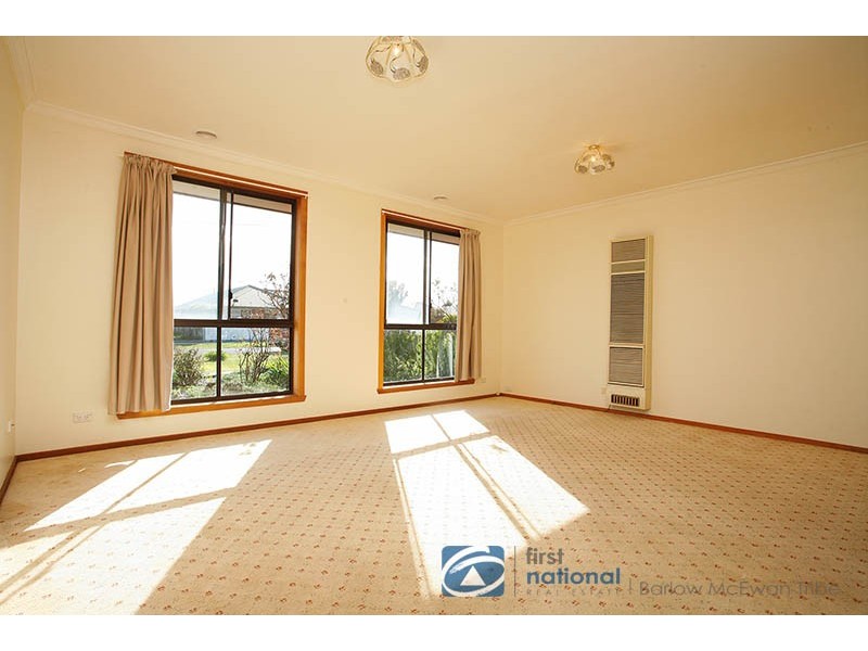 14 Dixon Court, Altona Meadows VIC 3028