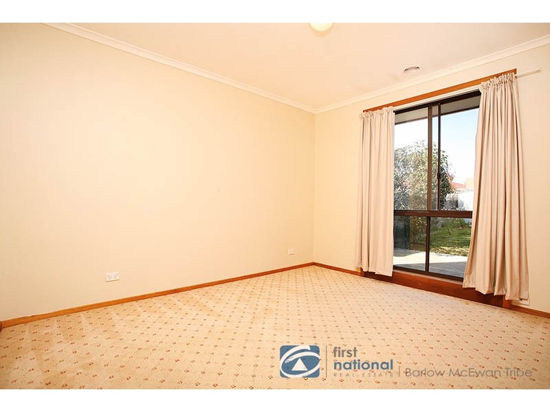 14 Dixon Court, Altona Meadows VIC 3028