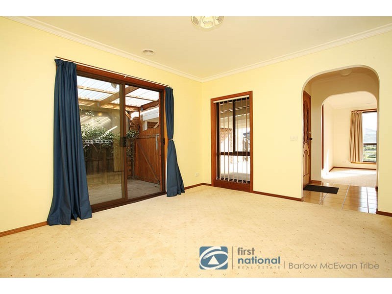 14 Dixon Court, Altona Meadows VIC 3028