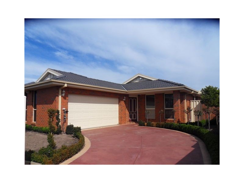24 Skipper Drive, Altona Meadows VIC 3028