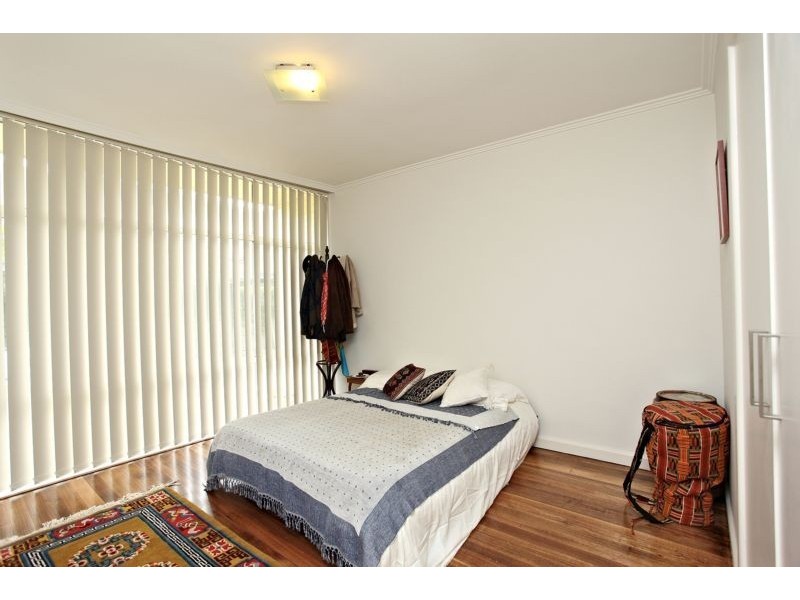 4/239 Esplanade, Altona VIC 3018