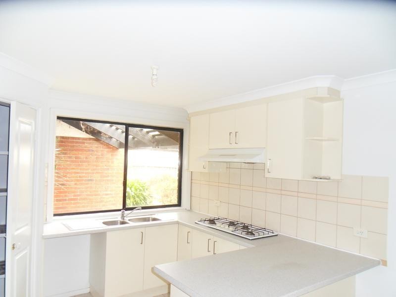 12 Hyde Court, Altona Meadows VIC 3028