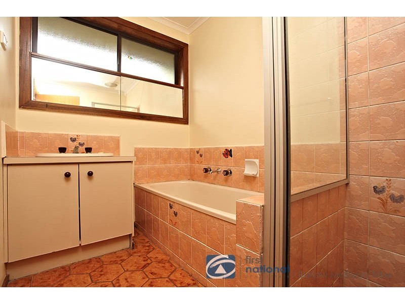 96 Alma Avenue, Altona Meadows VIC 3028