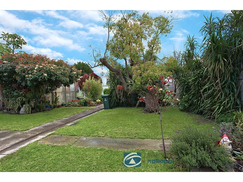 6 Junction Street, Newport VIC 3015