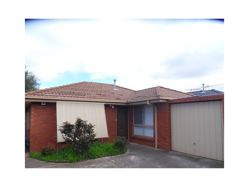 2/112 Victoria Street, Altona Meadows VIC 3028