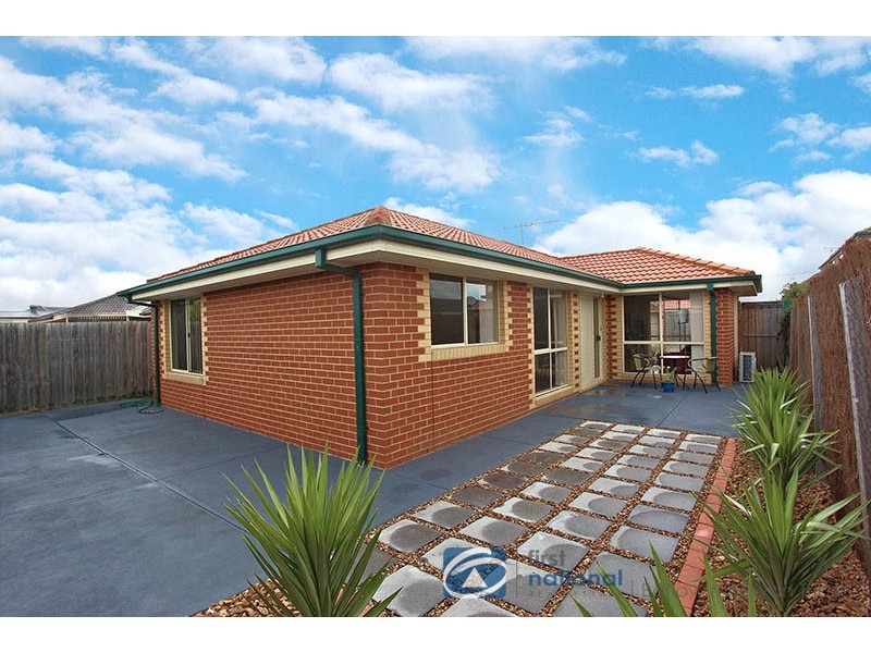 2/61 May Avenue, Altona Meadows VIC 3028