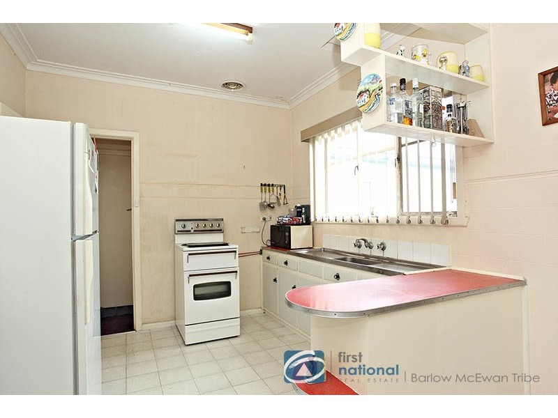 9 Cambridge Street, Altona VIC 3018