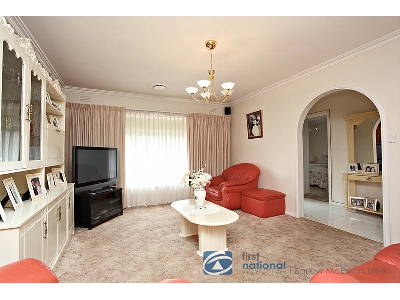 35 Fourth Avenue, Altona North VIC 3025