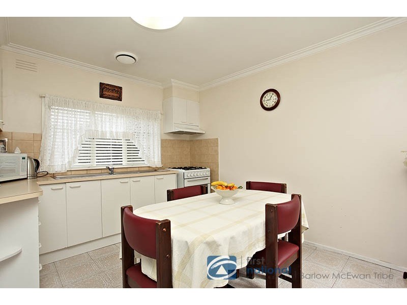 35 Fourth Avenue, Altona North VIC 3025