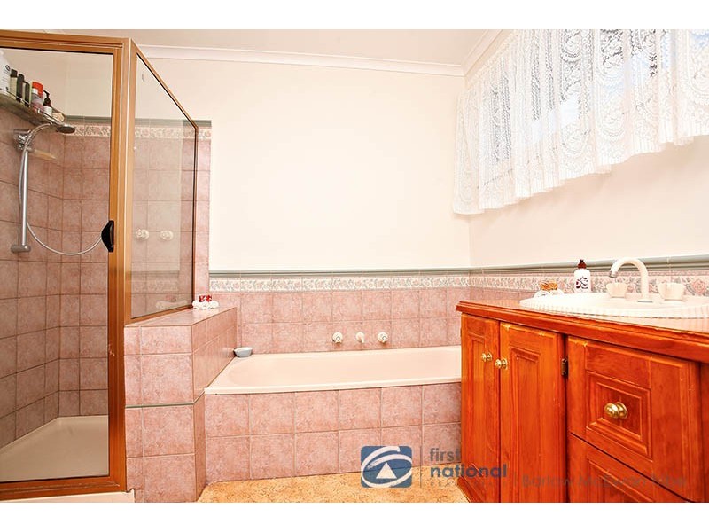 44 Bell Avenue, Altona VIC 3018