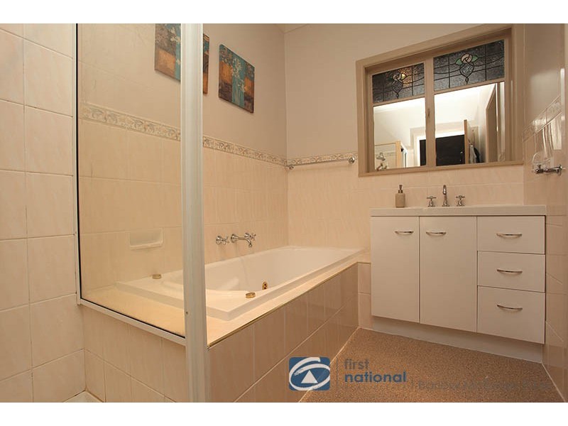 12 Seagull Avenue, Altona VIC 3018