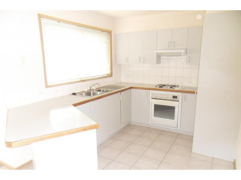 8 Hibiscus Court, Altona Meadows VIC 3028