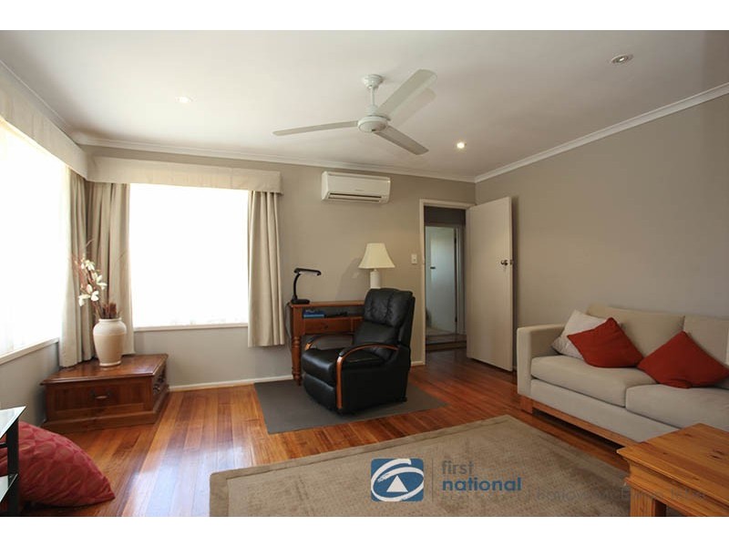 16 Kearney Avenue, Altona VIC 3018