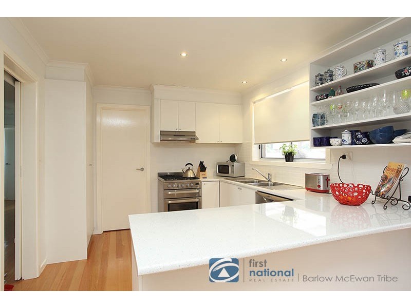 10 Acacia Avenue, Altona VIC 3018