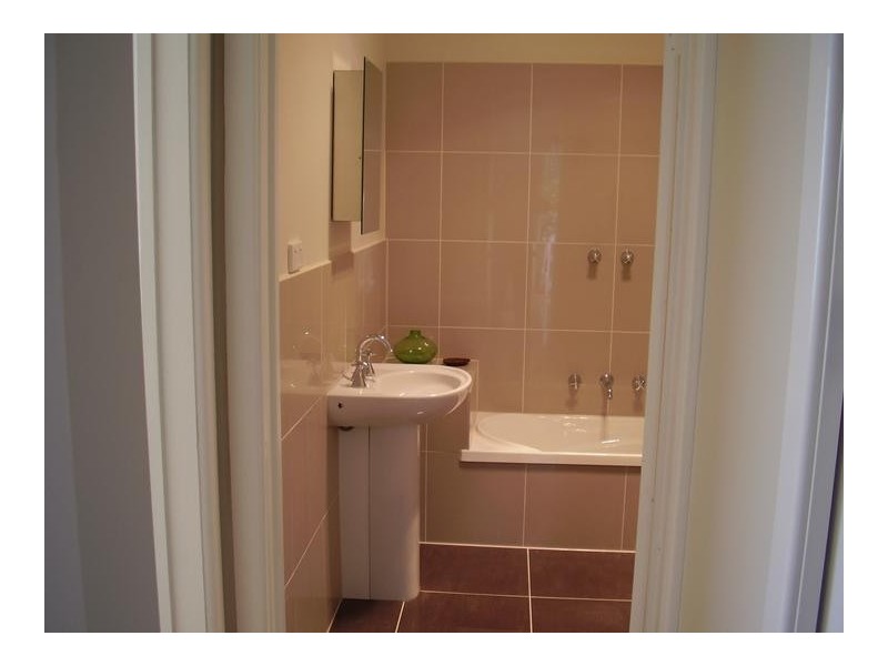 34 Ballan, Werribee VIC 3030