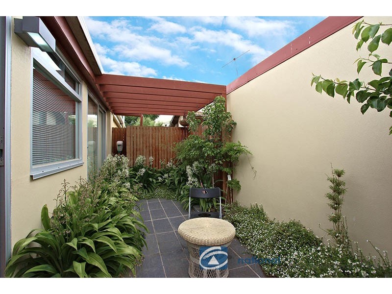 4/239 Esplanade, Altona VIC 3018