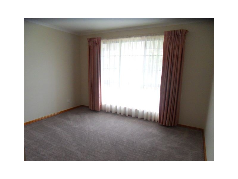 2/1 Markey Court, Altona Meadows VIC 3028