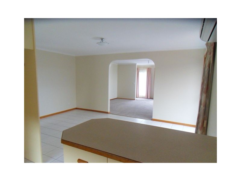 2/1 Markey Court, Altona Meadows VIC 3028