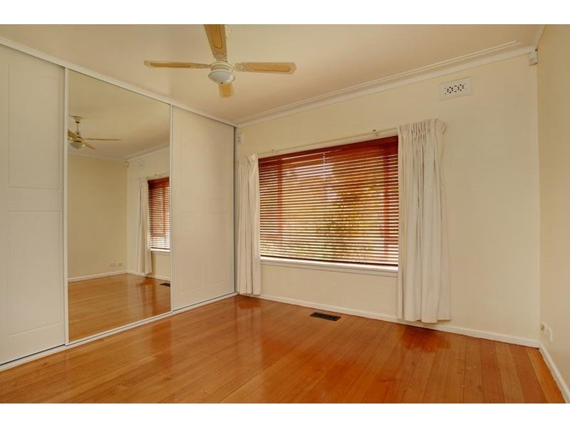 13 Lindwood Avenue, Altona VIC 3018