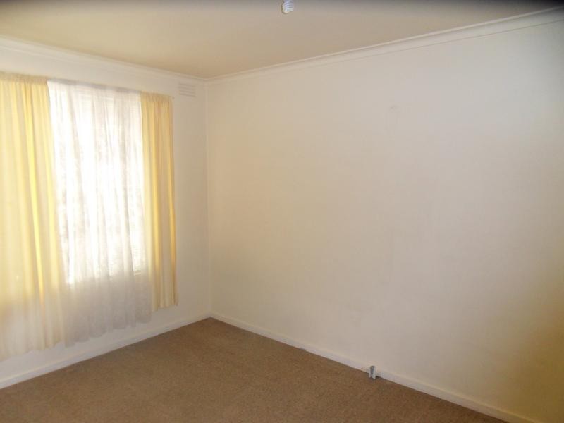 2/88 Kernot Street, South Kingsville VIC 3015