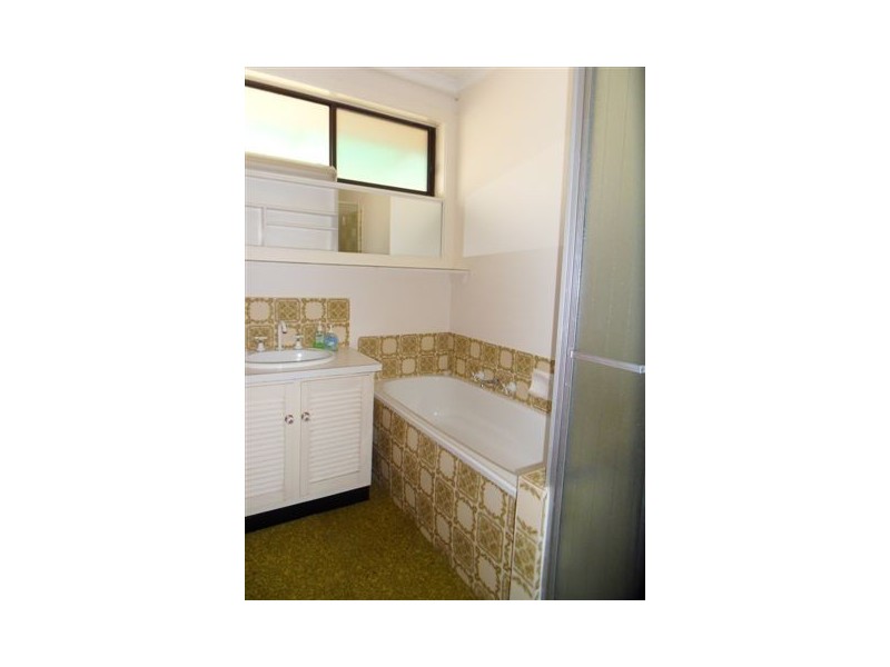 1/5 Upton Street, Altona VIC 3018