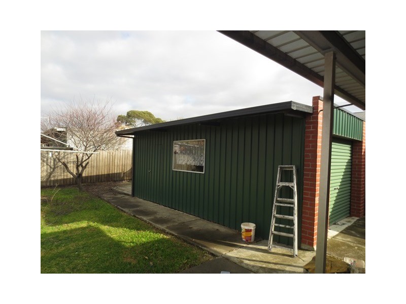 6 Lawrence Court, Altona North VIC 3025