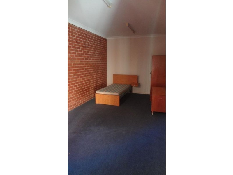 1/25 Harrington Square, Altona VIC 3018