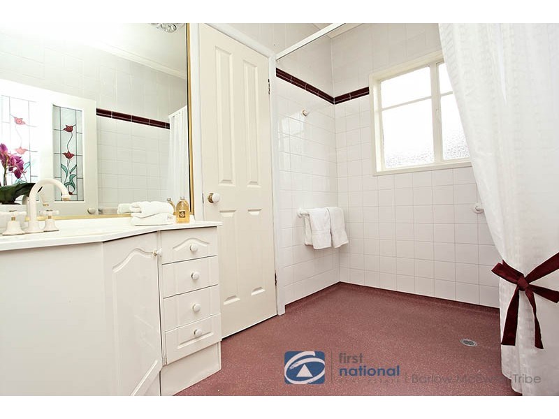 8 Cain Court, Altona VIC 3018