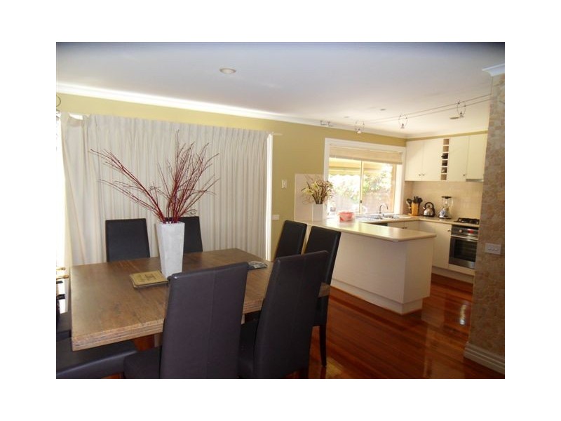 11 Federation Court, Altona VIC 3018