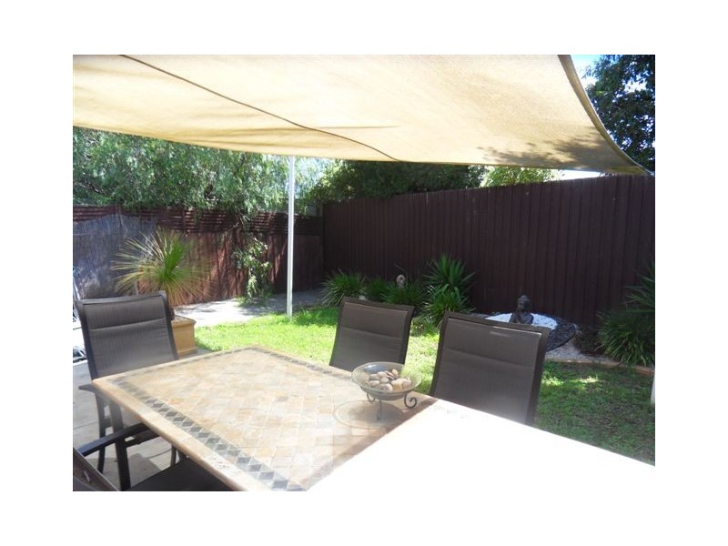 11 Federation Court, Altona VIC 3018