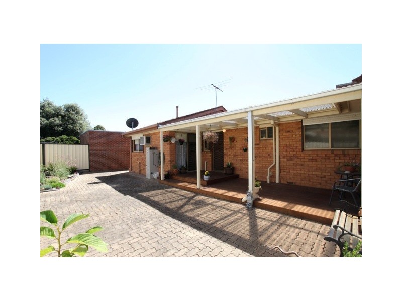4/58 Ailsa Street South, Altona Meadows VIC 3028