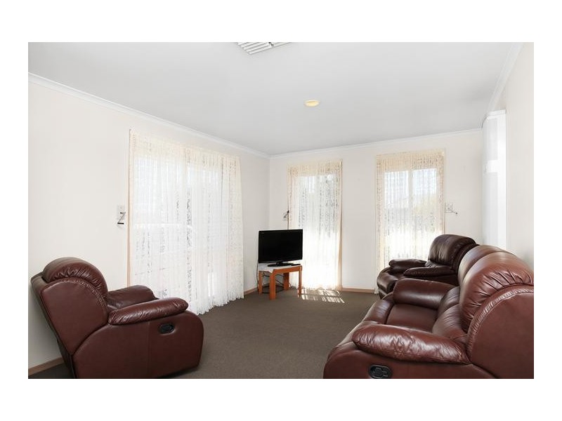 2 Willis Court, Altona Meadows VIC 3028
