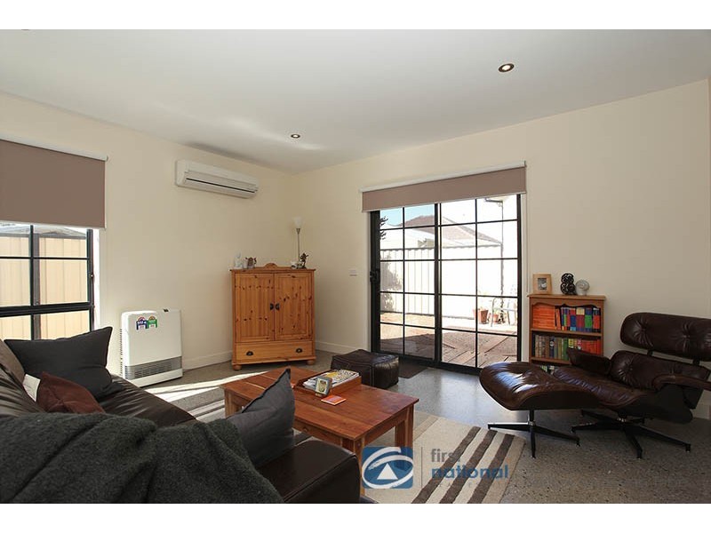 3/43 Grieve Parade, Altona VIC 3018