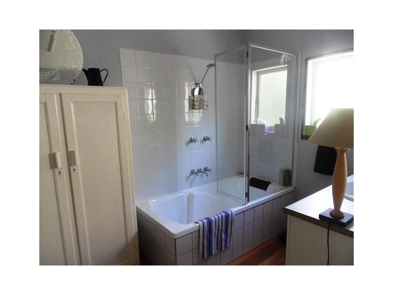 40 Nolan Avenue, Brooklyn VIC 3012