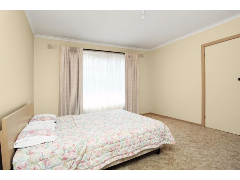 212 Civic Parade, Altona VIC 3018