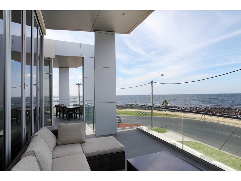 47 Esplanade, Altona VIC 3018